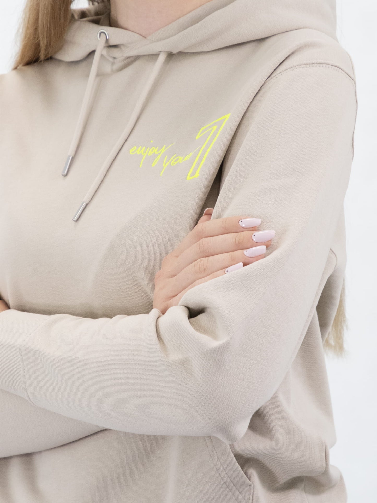 Beżowa Bluza OVERSIZE z haftem Wings x Paprocki & Brzozowski UNISEX