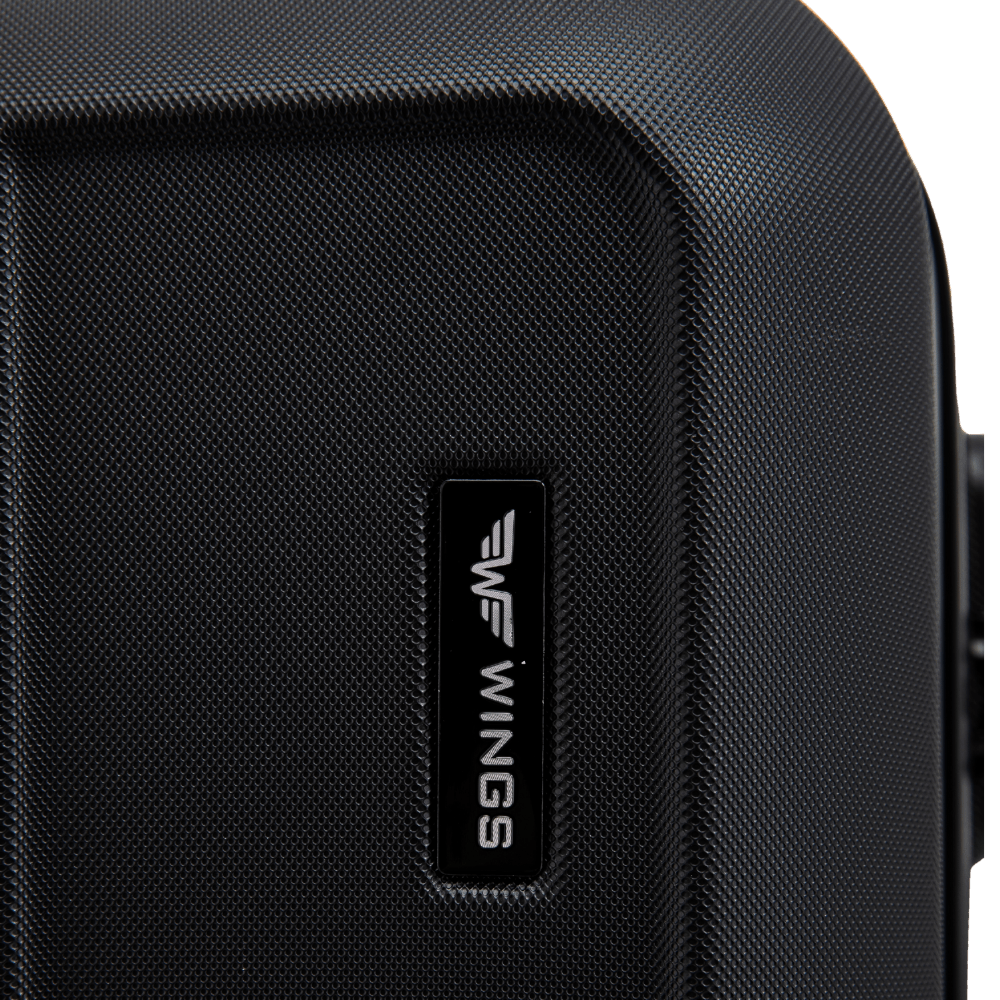 Walizka kabinowa Wings 20" HARRIER Black