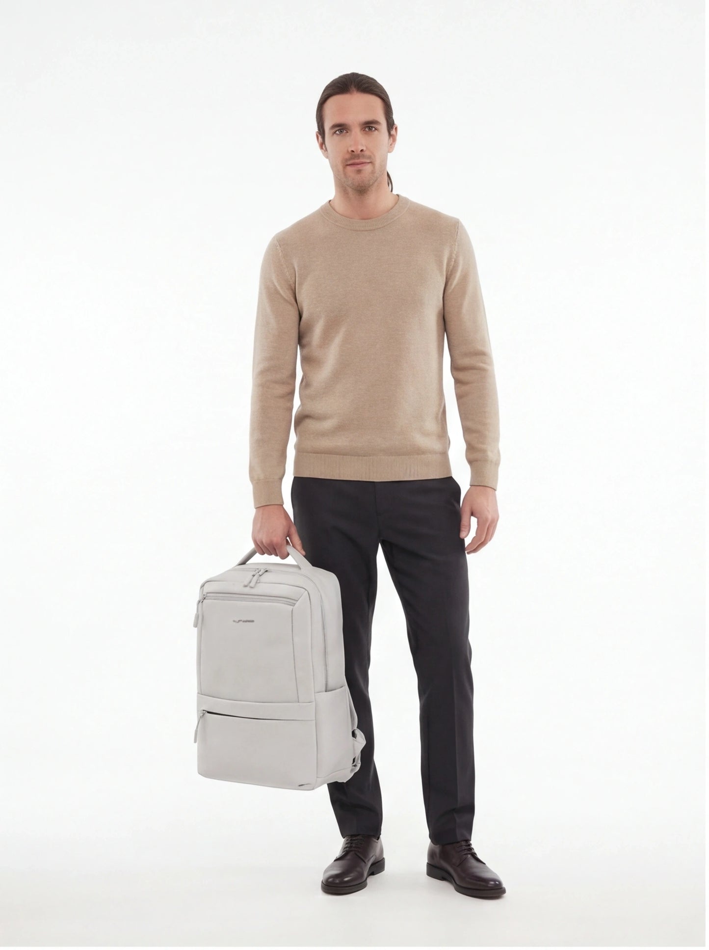 Plecak kabinowy WINGS CBP003 bagaż z kieszenią na laptop i systemem wentylacji pleców GREY