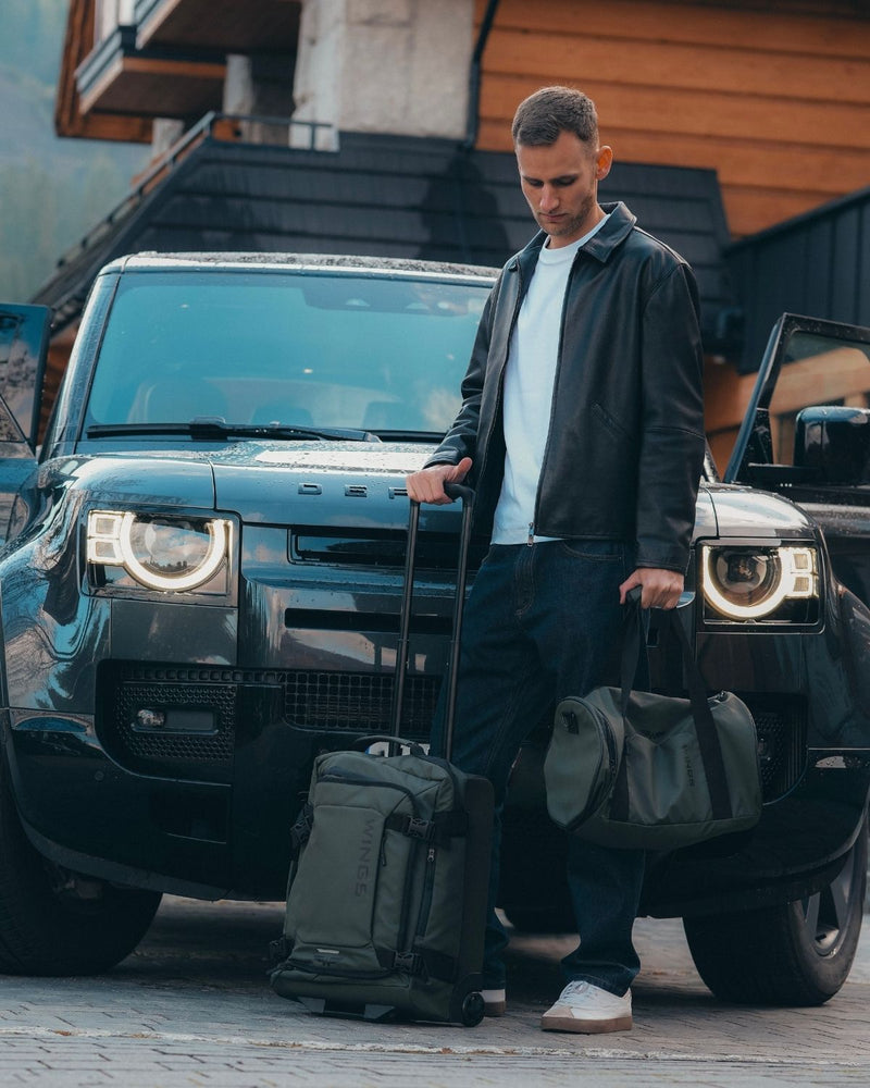 WINGS Walizka miękka Mała kabinowa 20" ROOK dark green