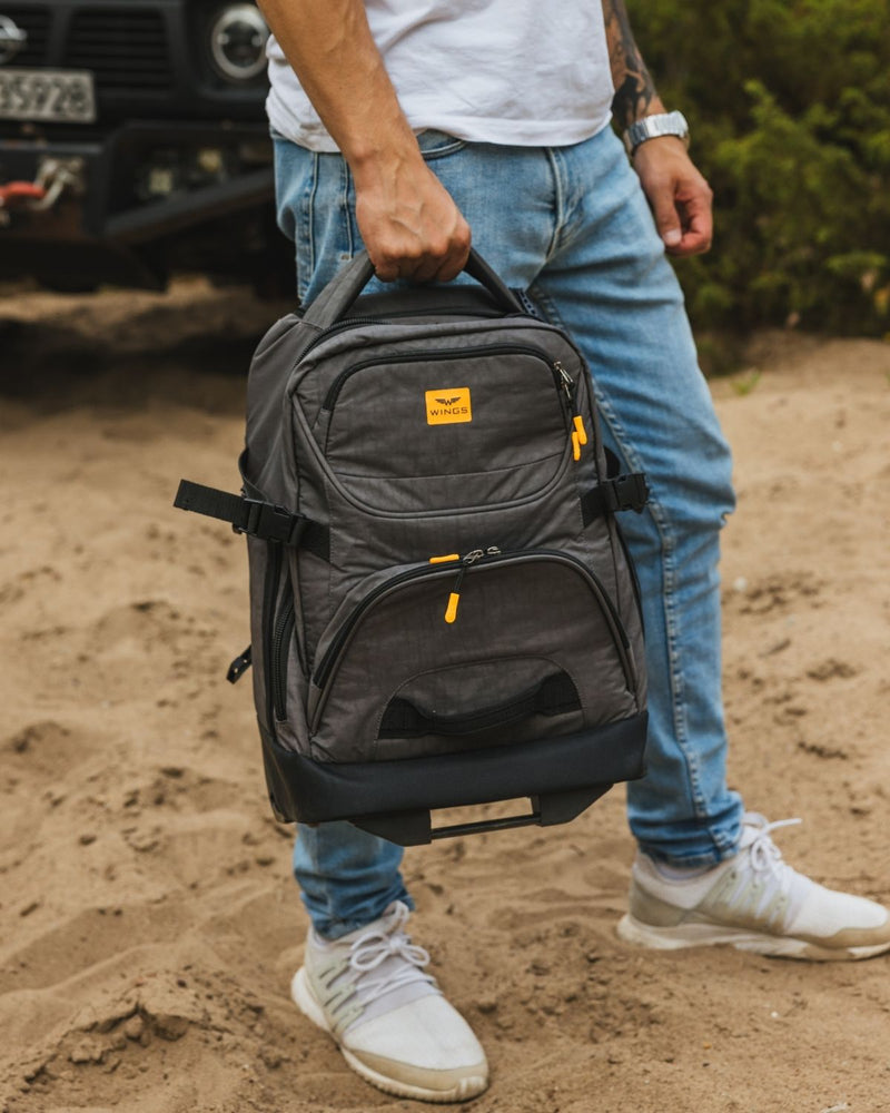 WINGS Plecak z funkcją torby na kółkach TURNSTONE 1816 Dark Grey