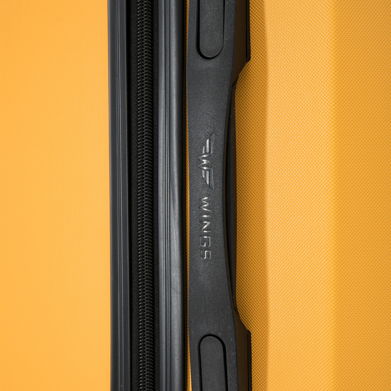 Walizka duża Wings 28" KESTREL Rose gold