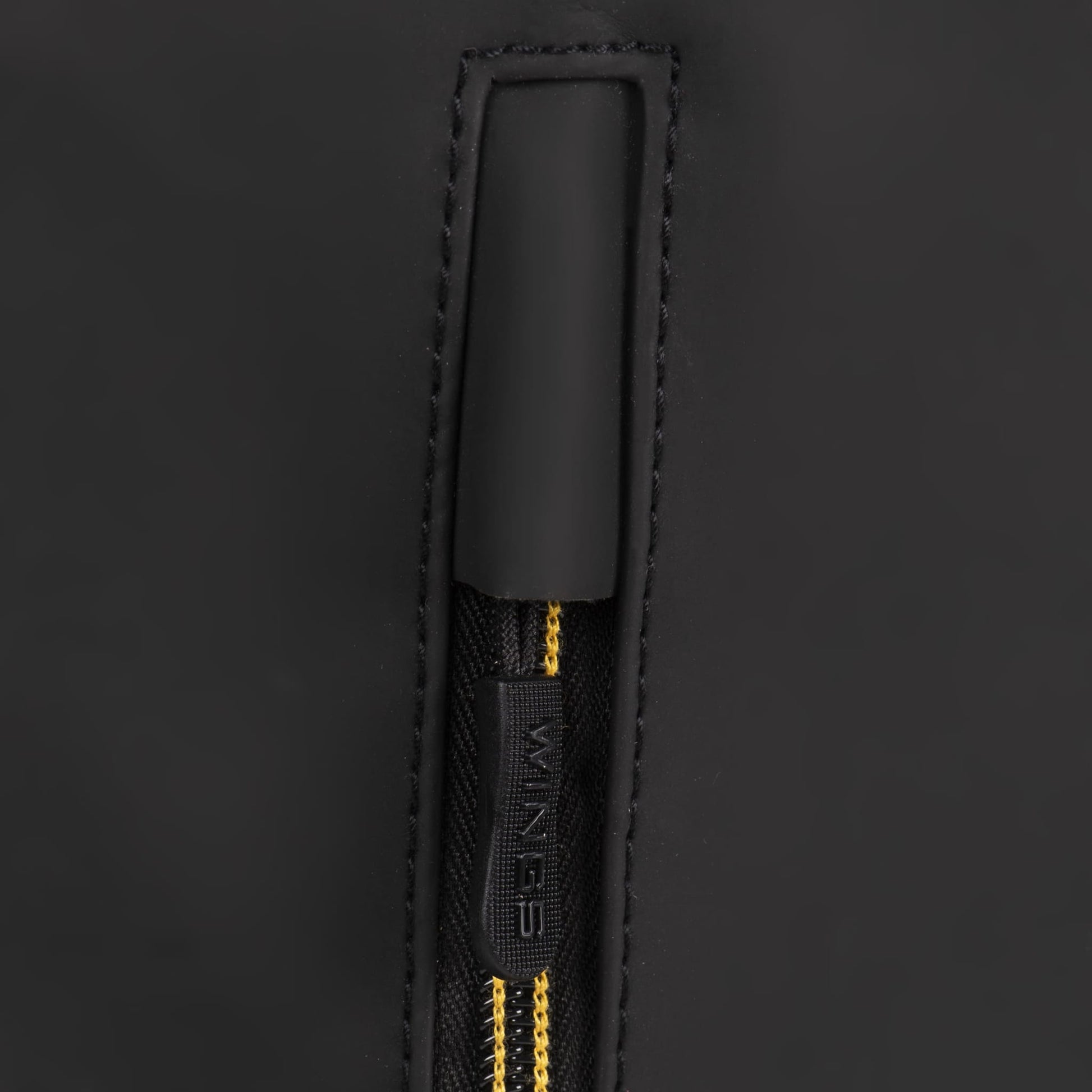 WINGS Komplet podróżny 2w1 plecak + walizka S 20" PARTRIGE Black