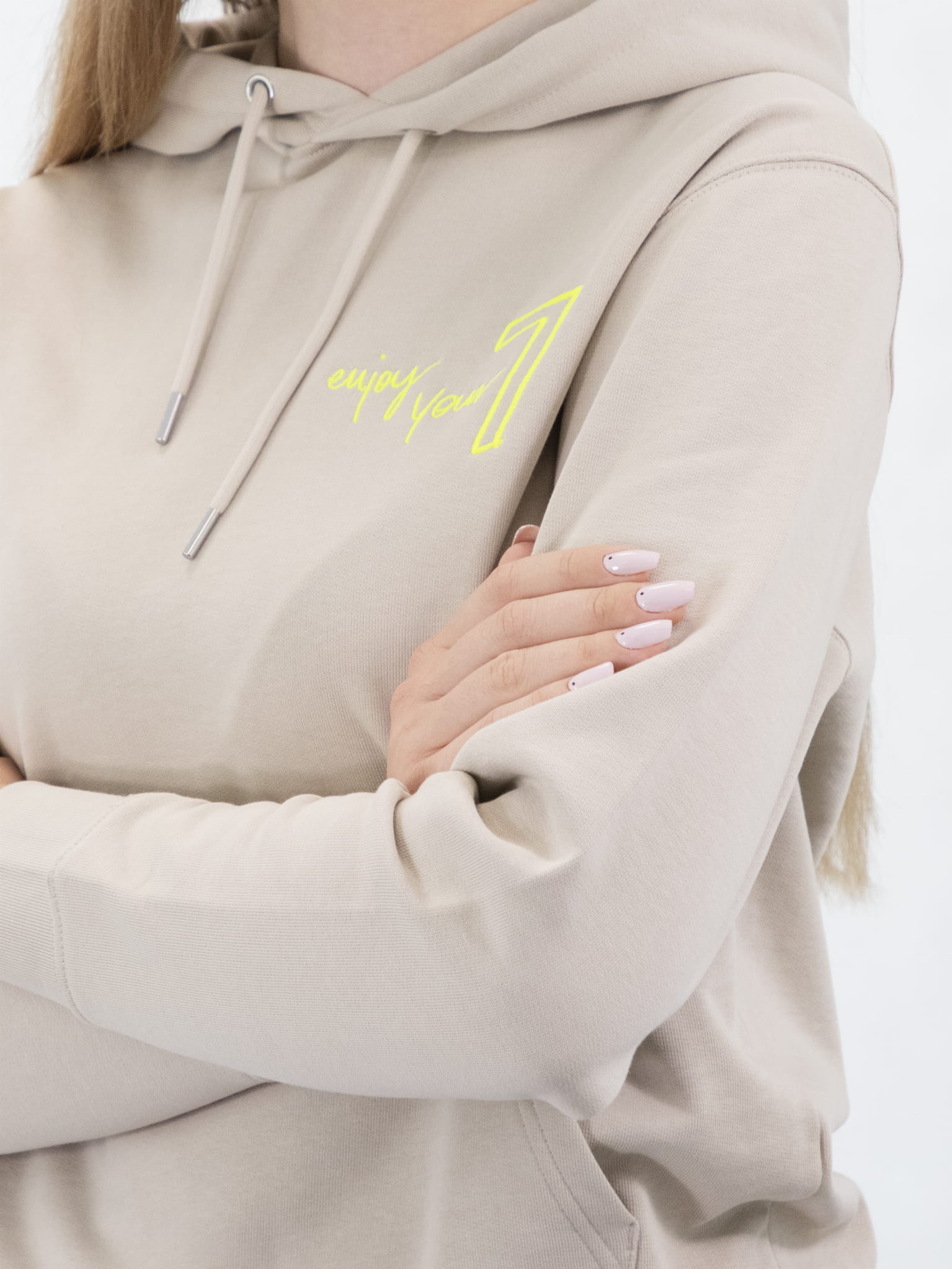 Beżowa Bluza OVERSIZE z haftem Wings x Paprocki & Brzozowski UNISEX