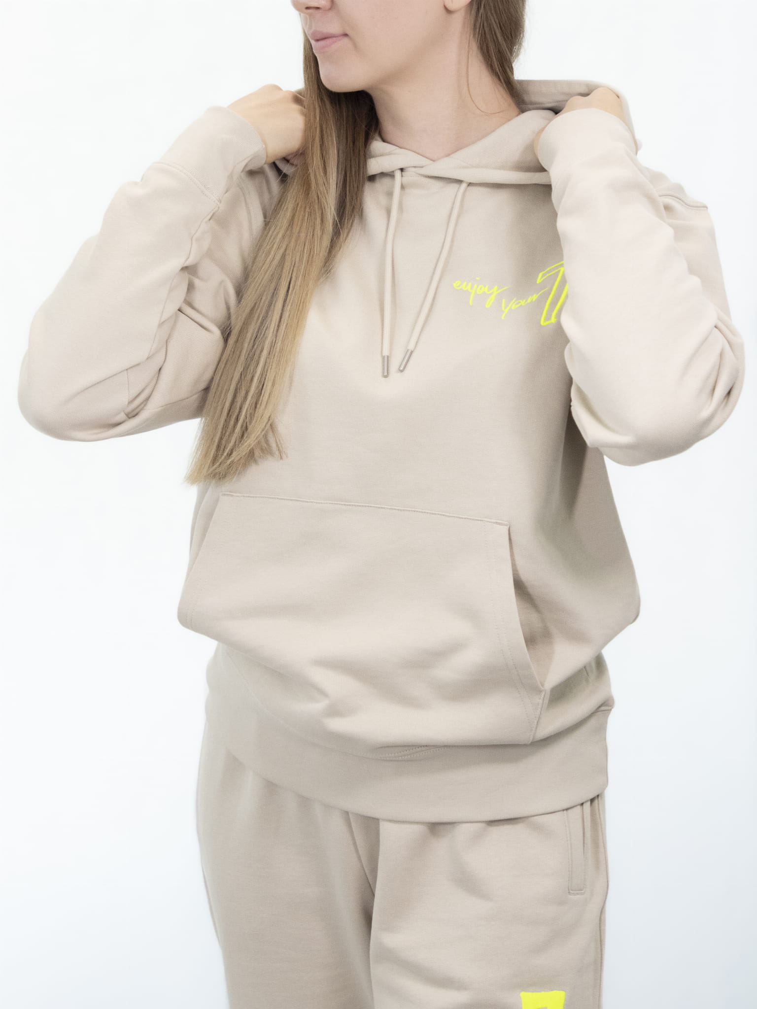 Beżowa Bluza OVERSIZE z haftem Wings x Paprocki & Brzozowski UNISEX