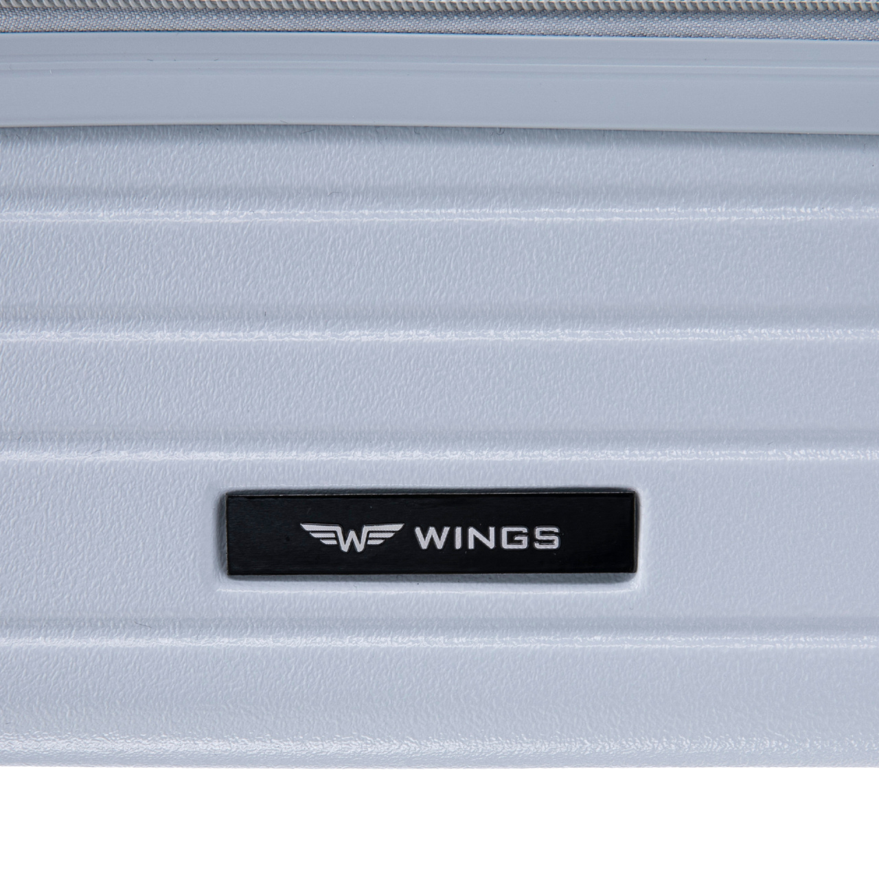 Walizka średnia Wings BUNTING ABS+ 24" PASTEL BLUE
