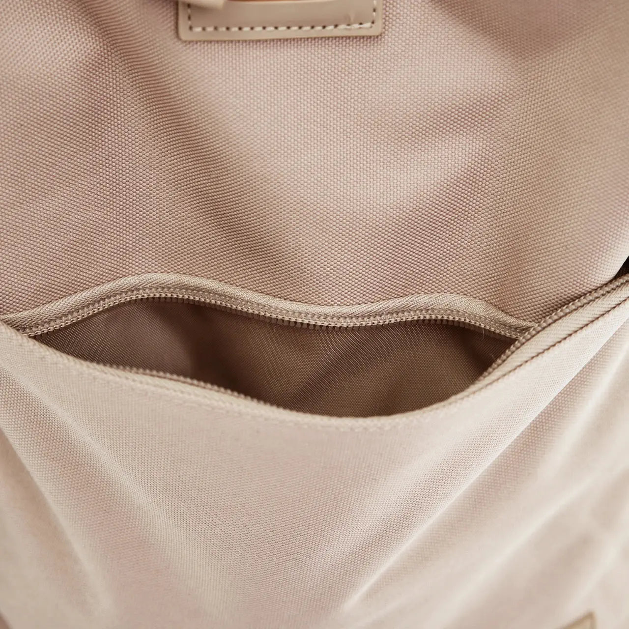 WINGS Zwijany plecak miejski 16L TROGON BEIGE TROGON COLLECTION