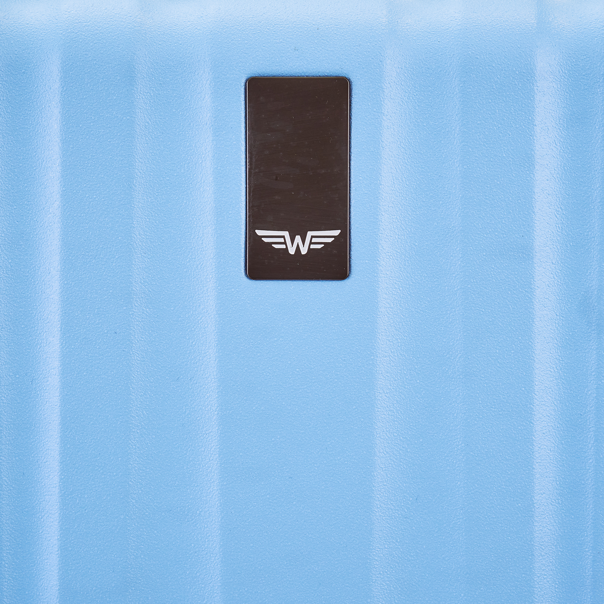 Walizka Średnia WINGS GREBE 24" LIGHT BLUE