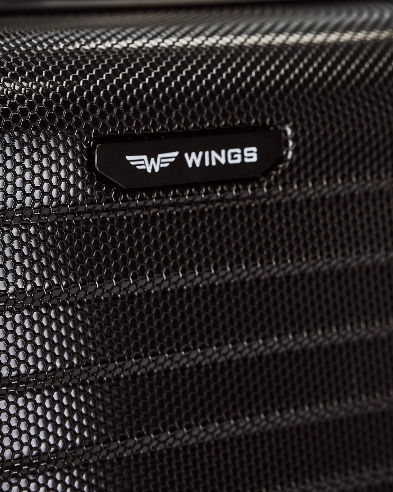 Walizka KABINOWA WINGS PC SEA EAGLE 2.0 20" BLACK