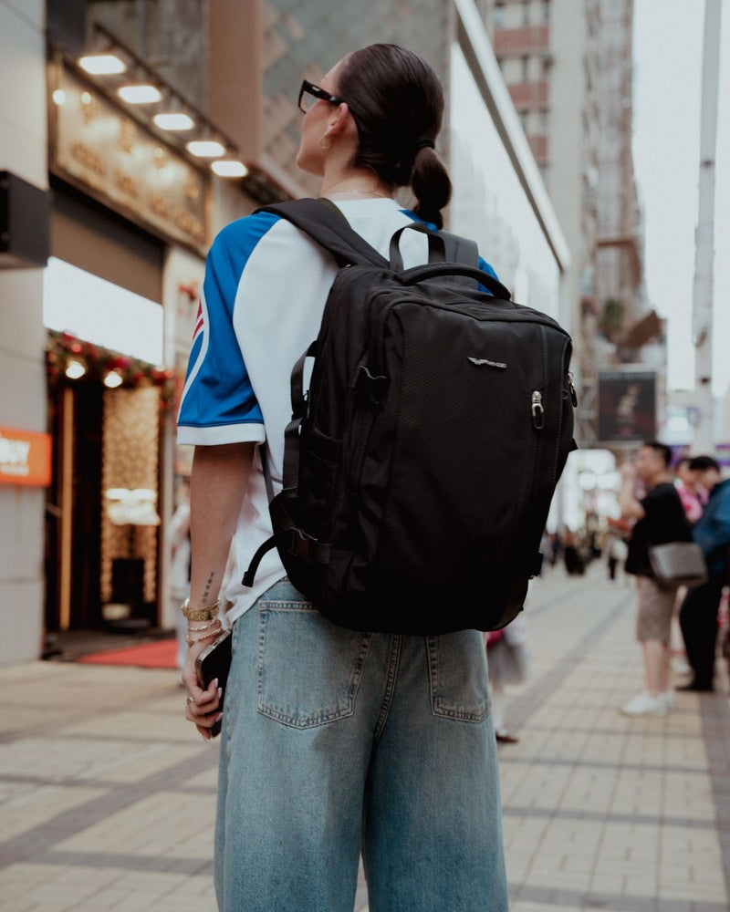 WINGS Plecak wielofunkcyjny SKYLARK poszerzany black