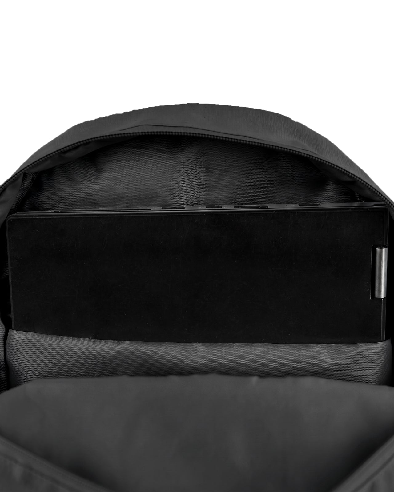Plecak mały WINGS SOLENNE 12L na laptopa 14 cali miejski BLACK