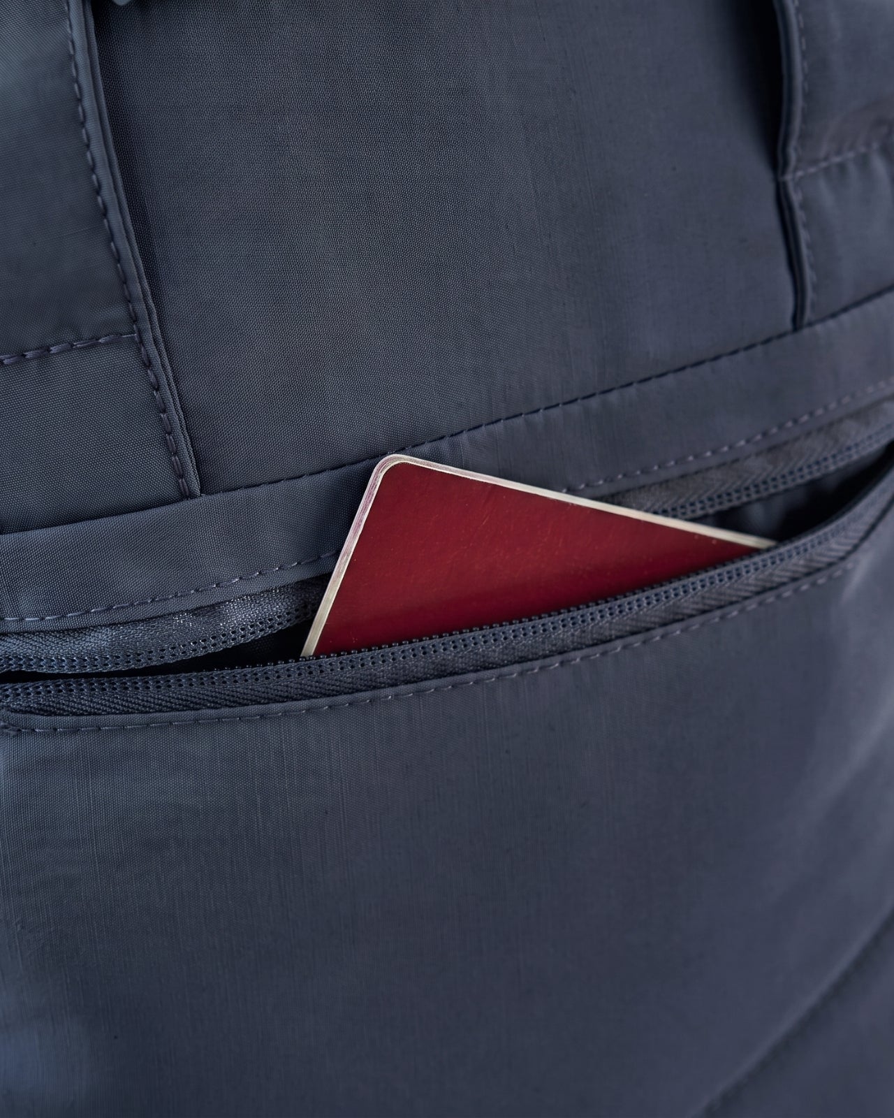 Plecak mały WINGS SOLENNE 12L na laptopa do pracy i szkoły NAVY BLUE
