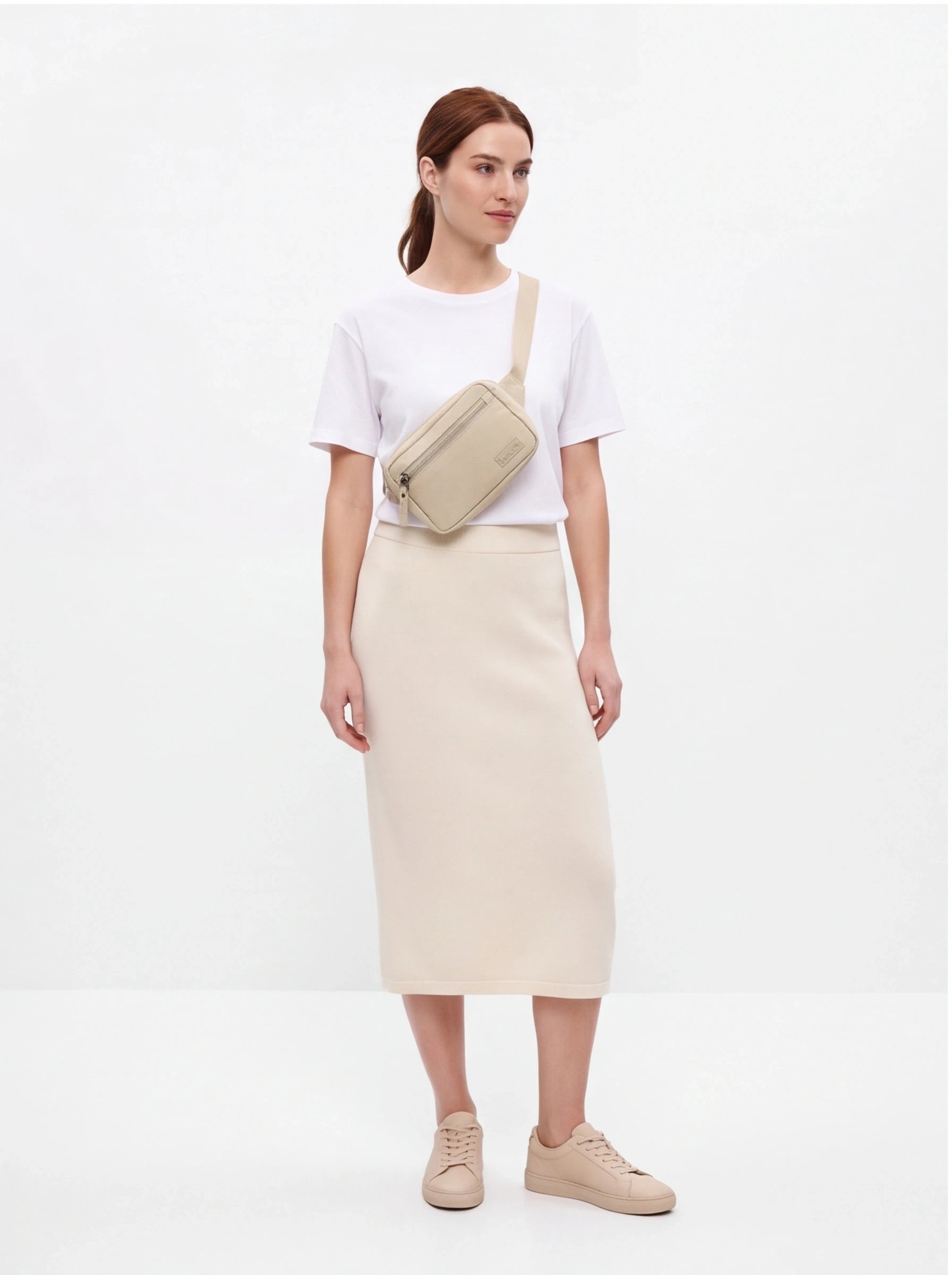 Nerka WINGS SOLENNE saszetka na pas miejska lekka BEIGE