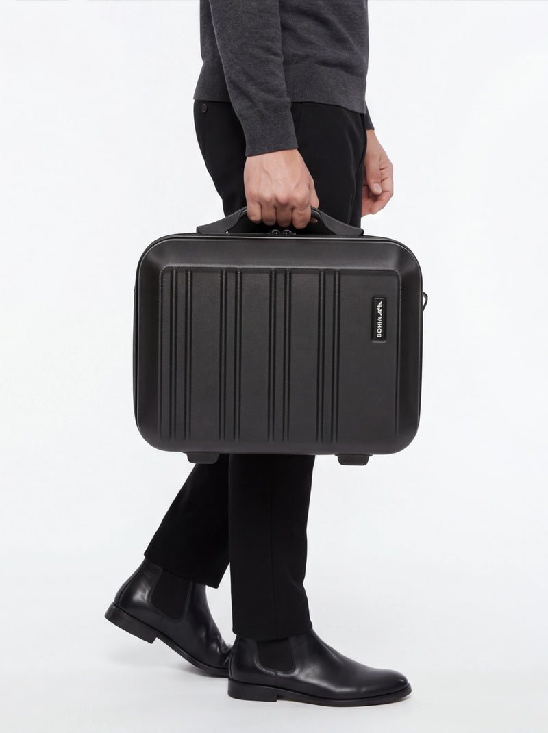 Kuferek podróżny Wings HARRIER kosmetyczka 14" BLACK