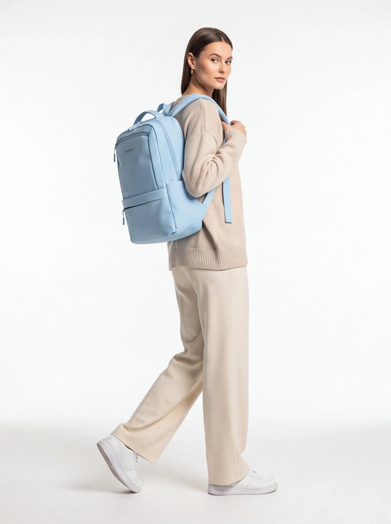 Plecak kabinowy WINGS CBP003 bagaż z kieszenią na laptop i systemem wentylacji pleców PASTEL BLUE