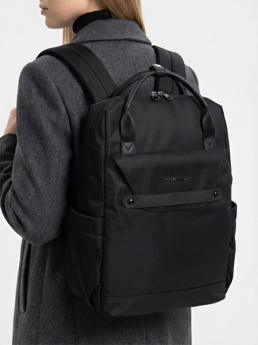 AI-generated photoshoot [sp:cmnkjxcvn00lvc727e4wezaxt]